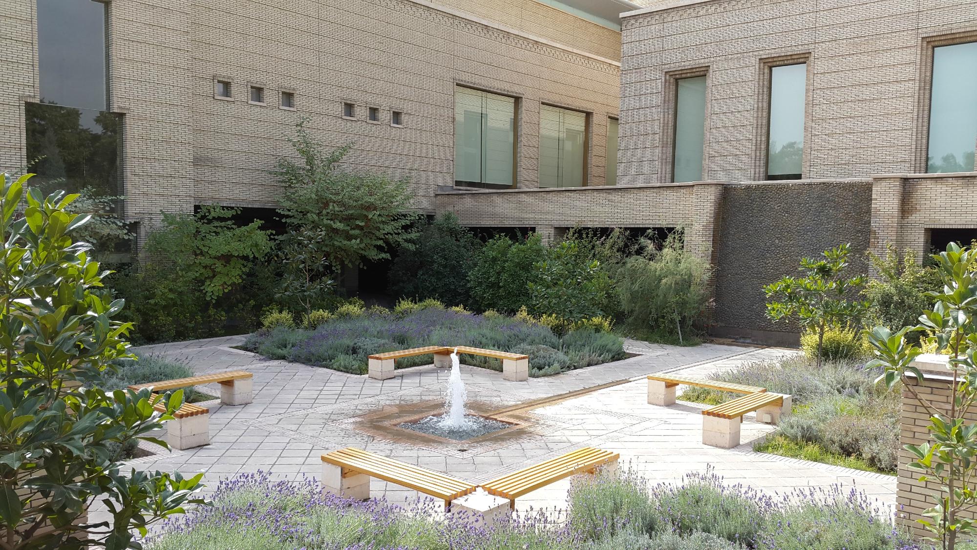 Исмаилитский центр в Душанбе