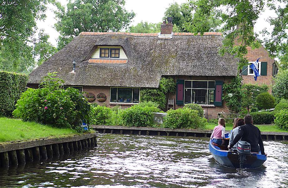 Бюджетная Венеция: голландский вариант — Гитхорн Бюджетная Венеция: голландский вариант — Гитхорн