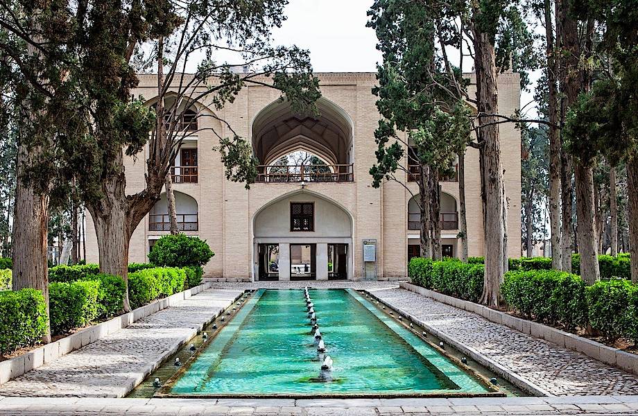 Гениальные сооружения древних: персидские кяризы как способ процветания в пустыне Гениальные сооружения древних: персидские кяризы как способ процветания в пустыне