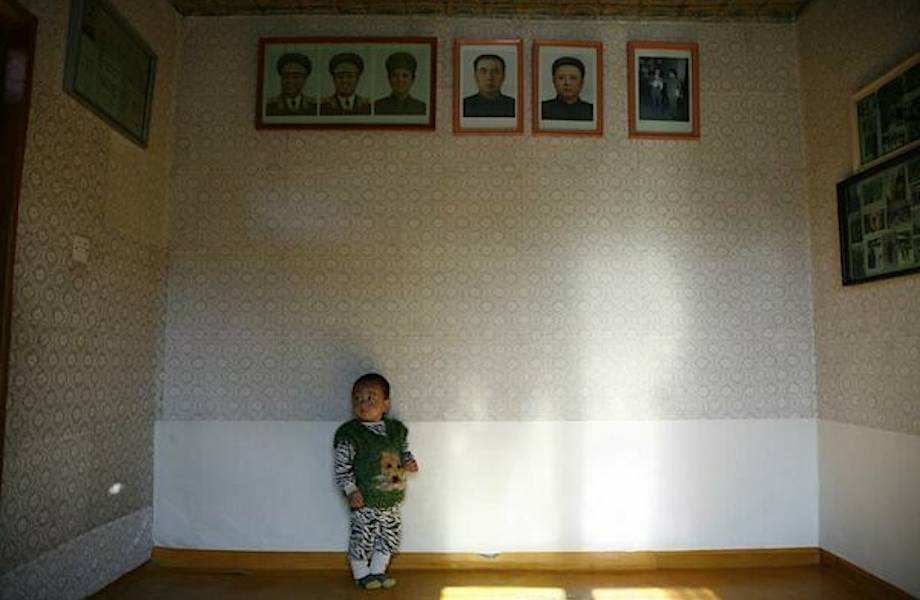 16 правдивых фото о том, насколько бедно выглядят квартиры в Северной Корее 16 правдивых фото о том, насколько бедно выглядят квартиры в Северной Корее