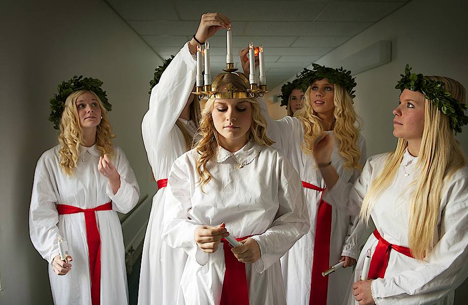 Не Снегурочки: 5 помощниц зимнего волшебника в разных странах Не Снегурочки: 5 помощниц зимнего волшебника в разных странах