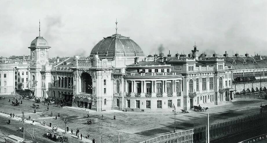 Фото дня: Витебский вокзал Санкт-Петербурга
