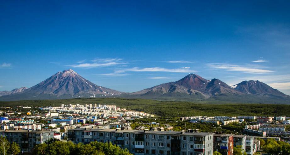 Фото дня: «домашние вулканы» Петропавловска-Камчатского