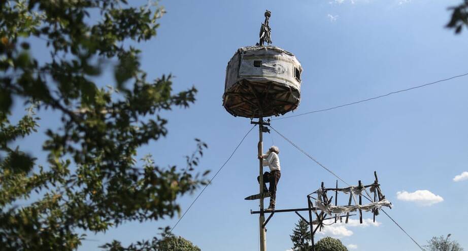 Фото дня: голубятня сербского отшельника