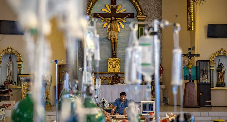 Фото дня: часовня, ставшая временным госпиталем