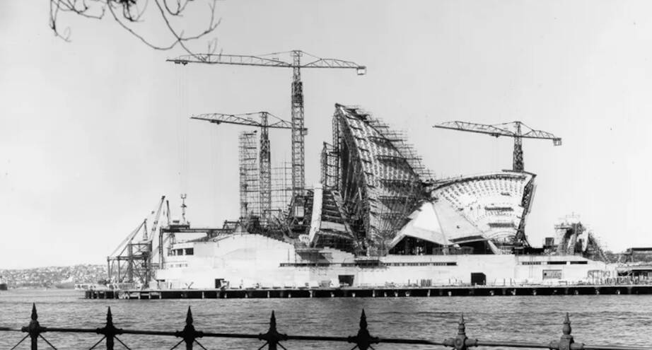 Фото дня: строительство оперного театра в Сиднее