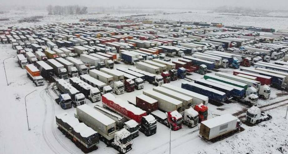 Фото дня: первый за десять лет снегопад в Чили