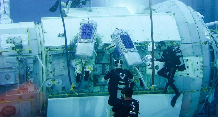 Фото дня: тренировка космонавтов