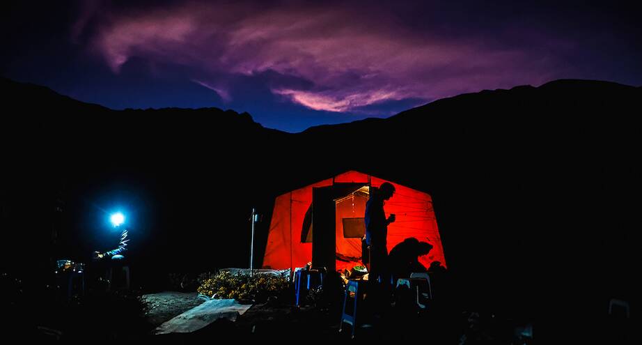 Фото дня: туристы в Андах, где в 1972 году разбился самолет