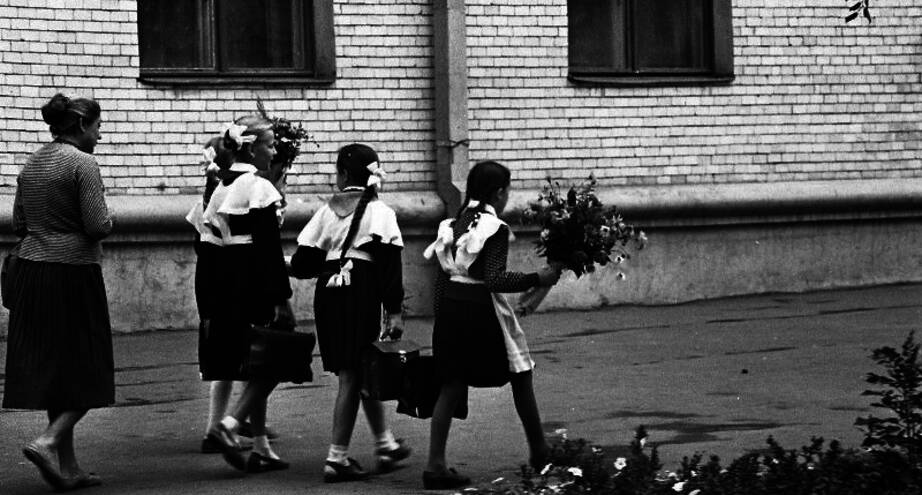 Фото дня: школьницы 1958 года